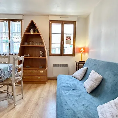 Centre Апартаменты *